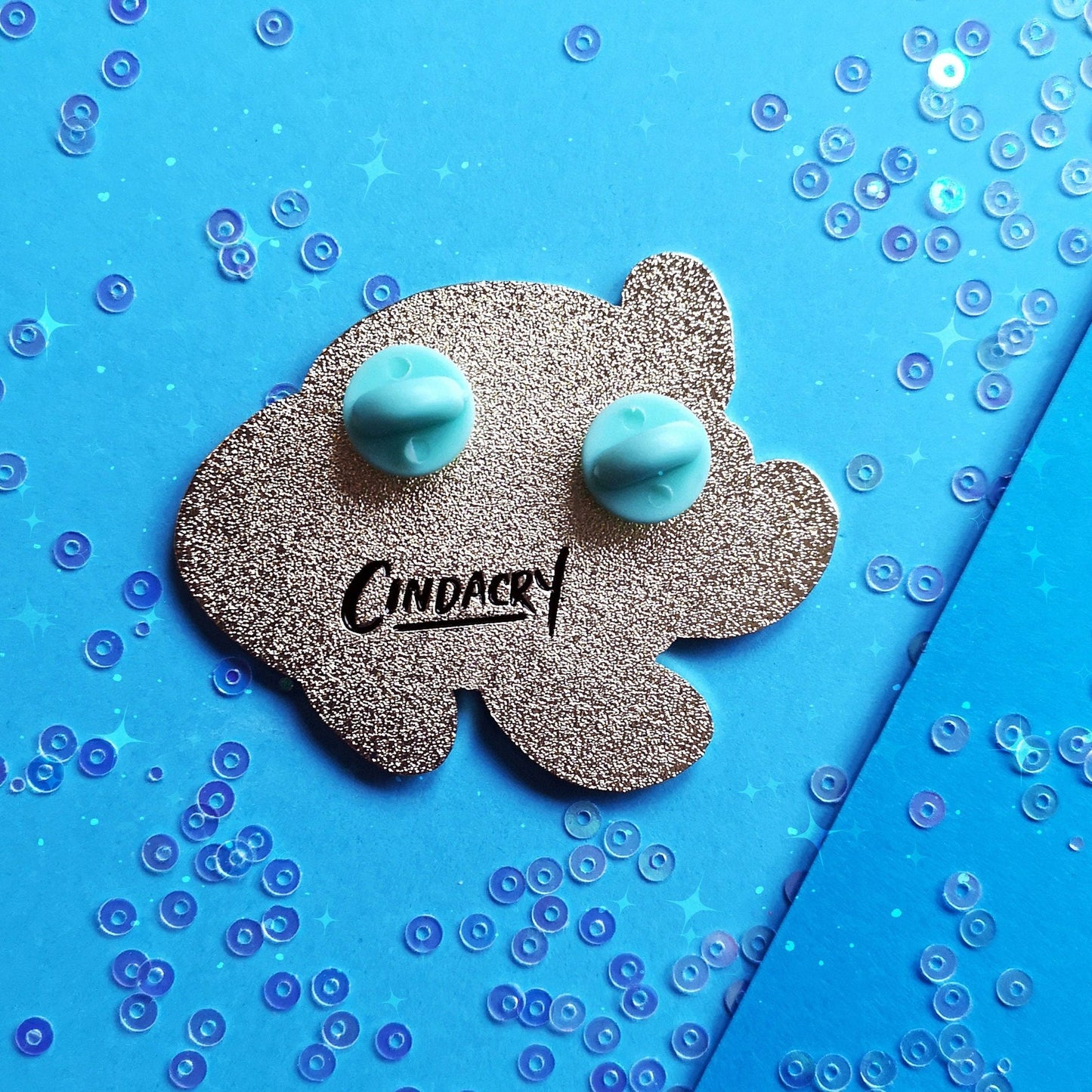 Pin de esmalte duro Turtle Ocean Pride