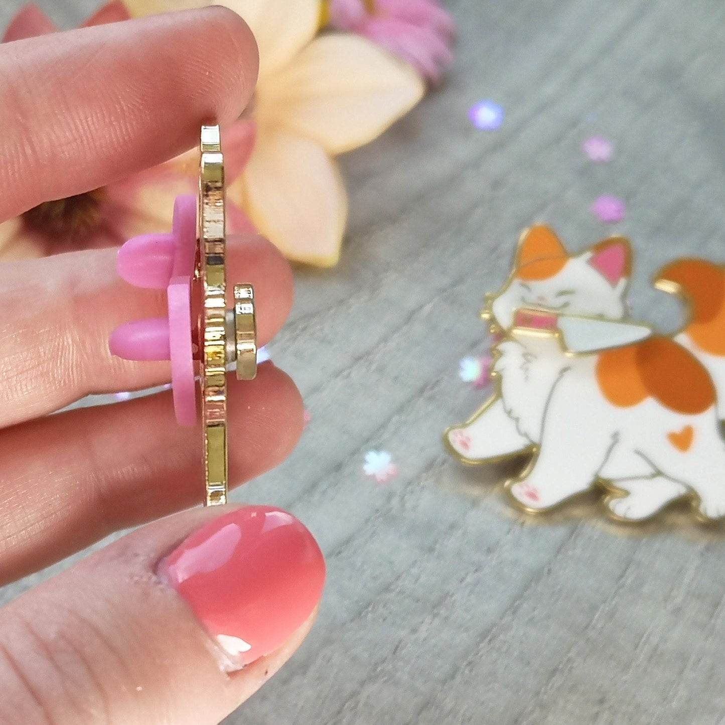 Juego de pines magnéticos de esmalte duro Calico Cat | Divertidos e intercambiables