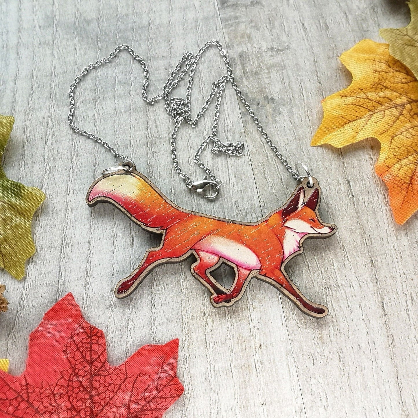 Collier en bois avec motif renard roux | Bijoux recyclés amusants de style Cottagecore Rockabilly