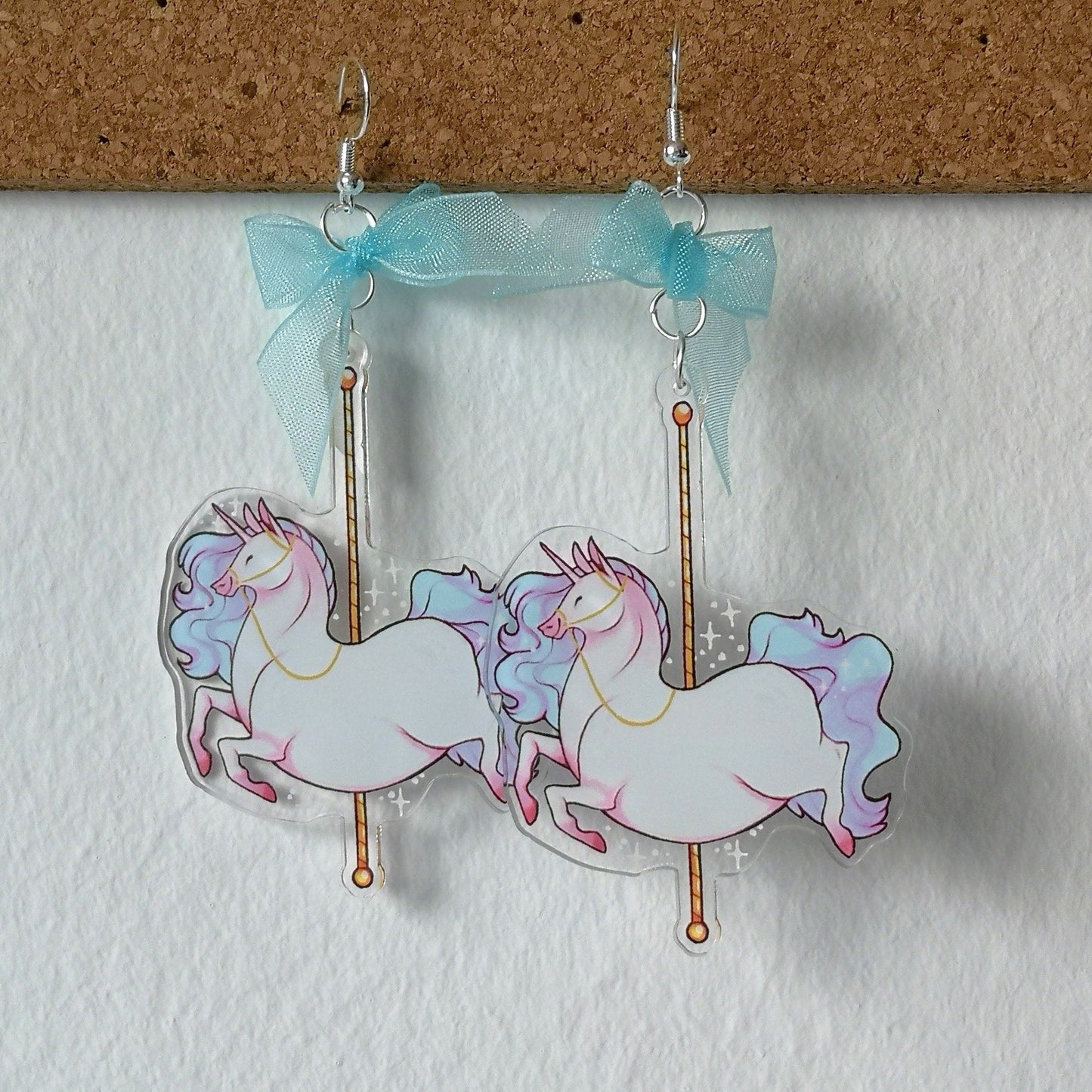 Boucles d'oreilles à breloques en acrylique avec licorne carrousel Chubby