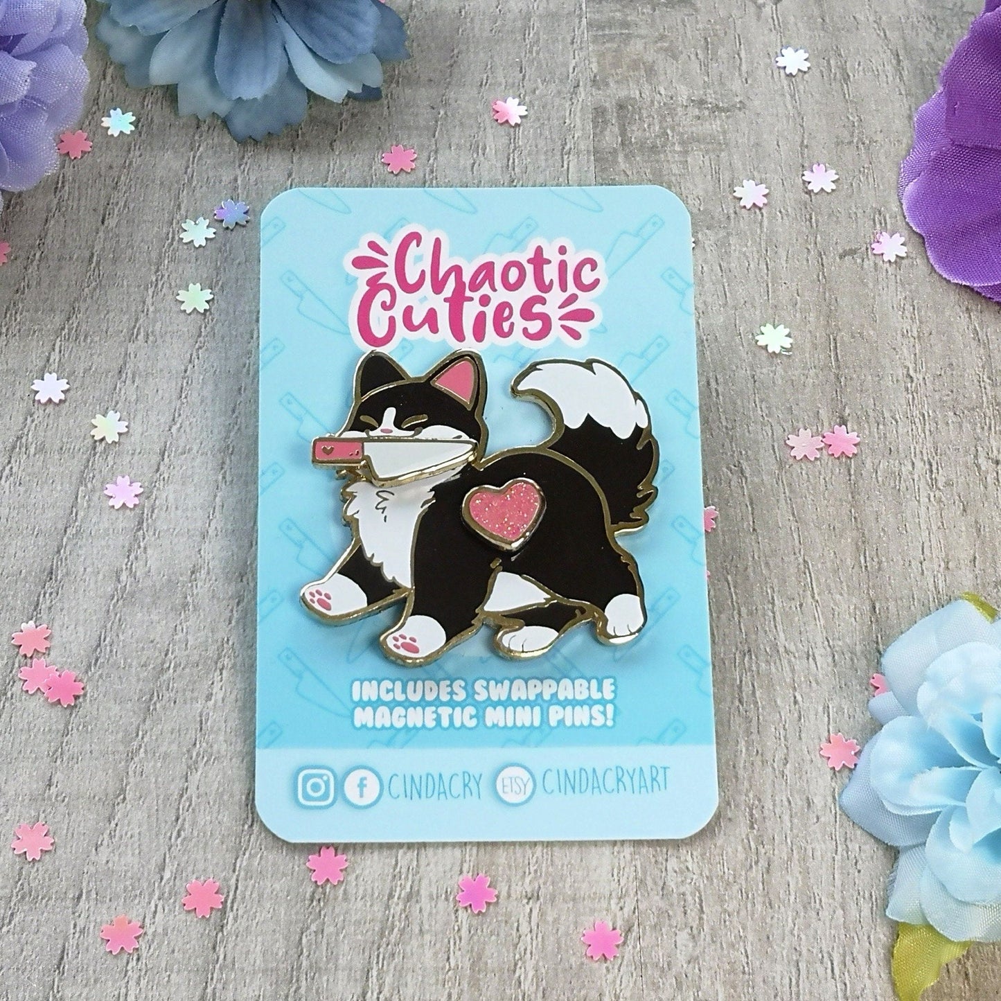 Gato de esmoquin | Juego de pines magnéticos de esmalte duro | Divertidos e intercambiables | Chaotic Cuties