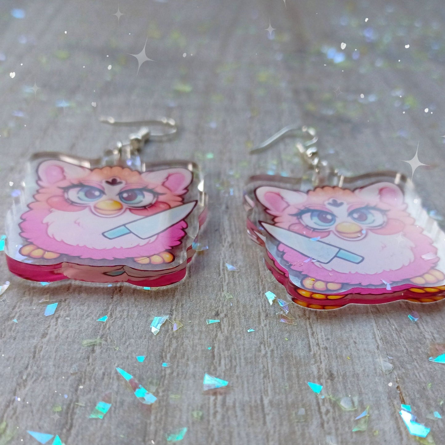 Pendientes colgantes con dije acrílico y parodia de Furb