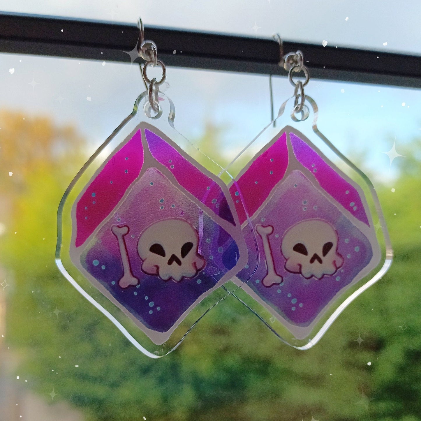 Pendientes de cubo gelatinoso transparente con dije acrílico