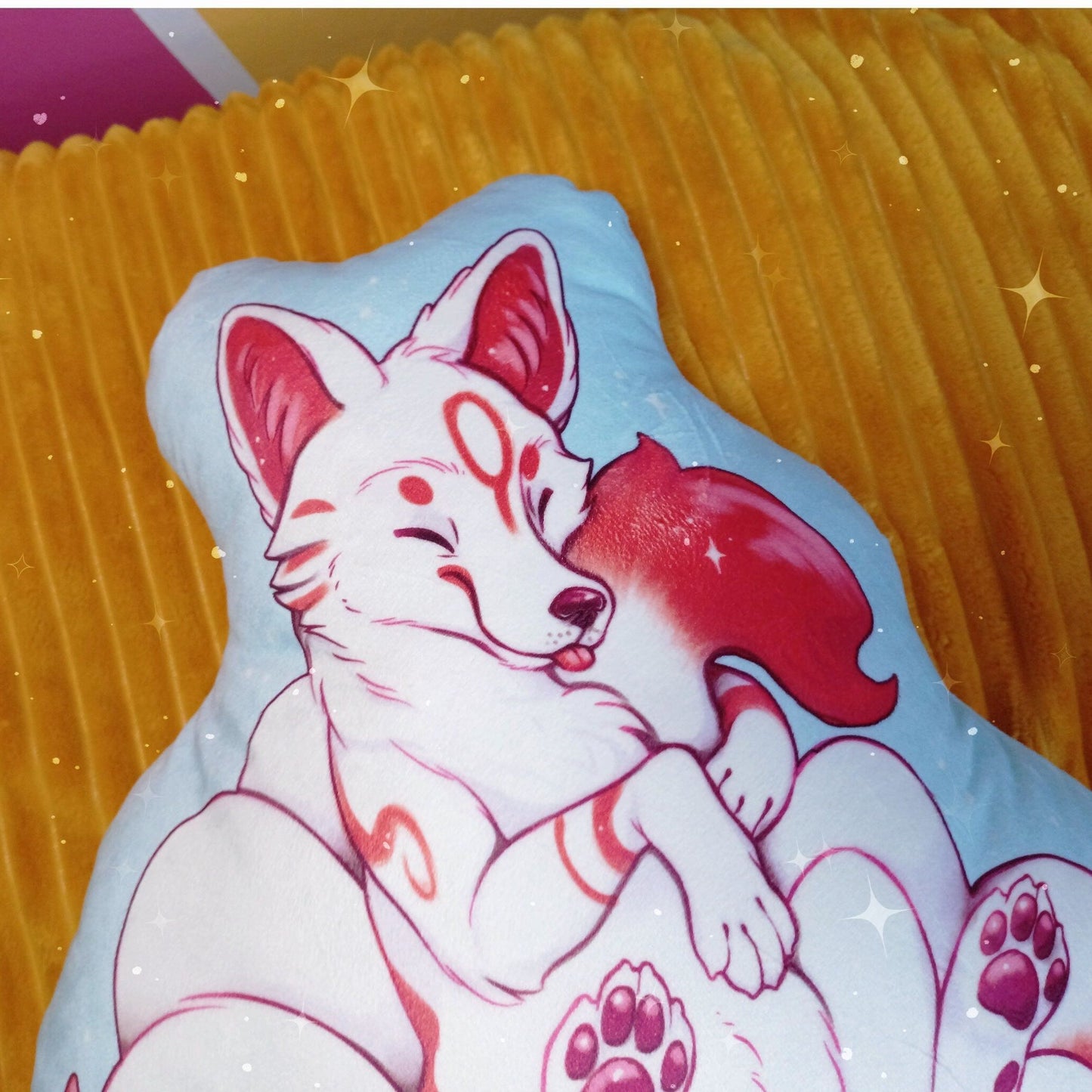 Cojín de peluche de zorro kitsune (solo funda)